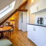 Otel Romantisches Zur Post Brodenbach