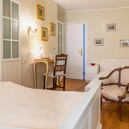 苏尔波斯特罗曼蒂克丝酒店 酒店 布罗登巴赫