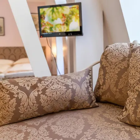 苏尔波斯特罗曼蒂克丝酒店 3*