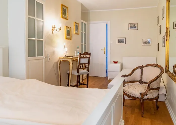 Romantisches Zur Post Hotel Brodenbach