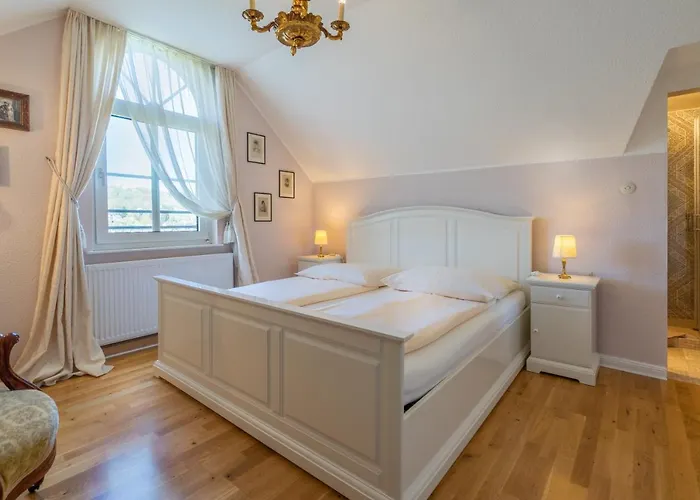 Romantisches Zur Post Brodenbach